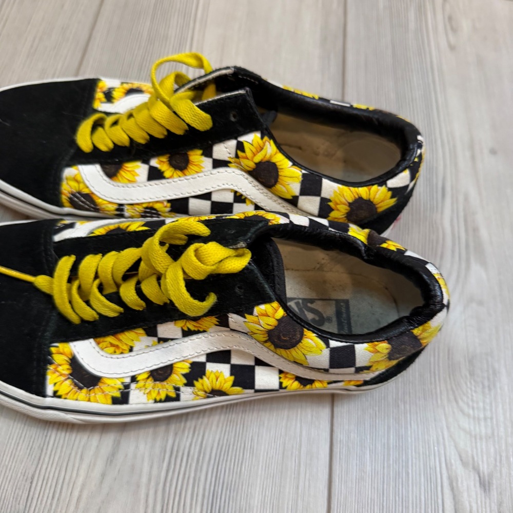 Vans Old Skool Customs Sunflower Checkerboard Sneakers Black Men 7 WMN 8.5 - Picture 4 of 9